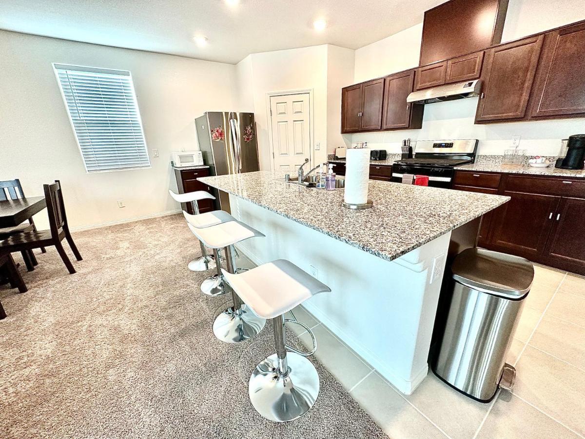 Spacious House, 5 Bedrooms, Sleeps 12, Near Las Vegas Strip And Airport Экстерьер фото